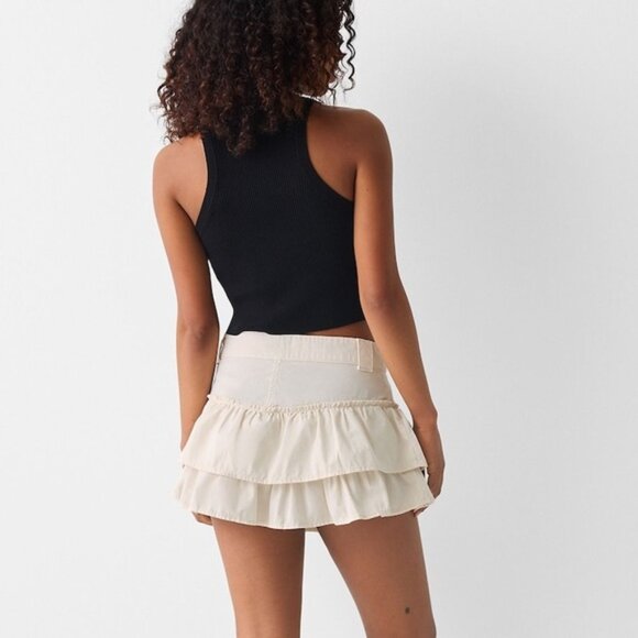 Bershka Off-White Buttoned Skirt - Picture 5 of 7